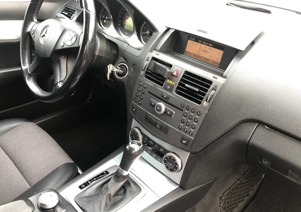 Mercedes-Benz Klasa C cena 36900 przebieg: 218000, rok produkcji 2009 z Toruń małe 154